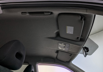 Подержанный автомобиль Nissan X-Trail 2013 года (23 фото)