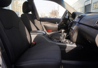 Подержанный автомобиль SsangYong Rexton 2012 года (10 фото)