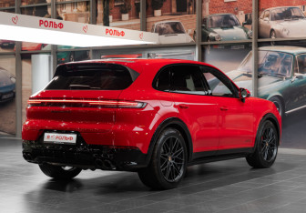 Новый Porsche Cayenne 2024 (3 фото)