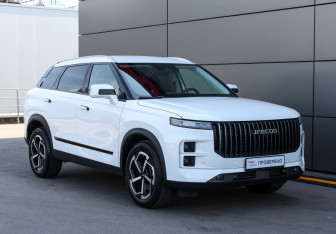 Подержанный автомобиль Jaecoo J7 2023 года (3 фото)