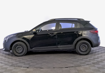 Подержанный автомобиль Kia Rio Hatchback 2021 года (8 фото)
