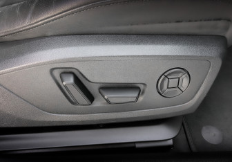 Подержанный автомобиль Audi A7 2022 года (30 фото)