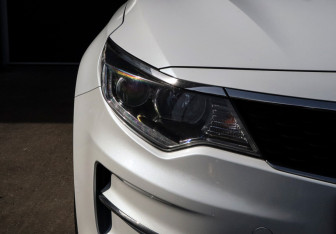 Подержанный автомобиль Kia Optima Sedan 2018 года (19 фото)