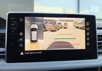 Подержанный автомобиль Volkswagen Tiguan 2023 года (19 фото)
