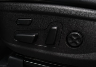 Подержанный автомобиль Hyundai Santa Fe 2022 года (13 фото)