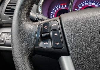 Подержанный автомобиль Kia Sorento 2011 года (26 фото)
