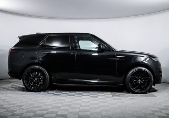 Подержанный автомобиль Land Rover Range Rover Sport 2022 года (4 фото)
