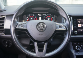 Подержанный автомобиль Skoda Kodiaq 2020 года (14 фото)