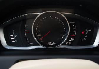 Подержанный автомобиль Volvo XC60 2017 года (16 фото)
