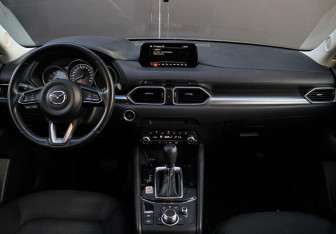 Подержанный автомобиль Mazda CX-5 2019 года (9 фото)
