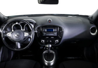 Подержанный автомобиль Nissan Juke 2013 года (13 фото)