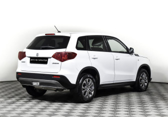 Подержанный автомобиль Suzuki Vitara 2020 года (5 фото)