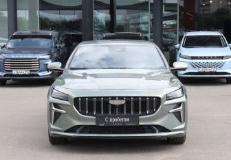 Подержанный автомобиль Geely Preface 2024 года (2 фото)