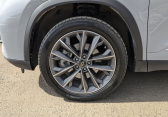 Подержанный автомобиль Chery Tiggo 8 Pro Max 2024 года (18 фото)