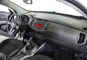 Подержанный автомобиль Kia Sportage 2014 года (7 фото)