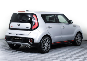 Подержанный автомобиль Kia Soul 2017 года (5 фото)