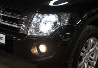 Подержанный автомобиль Mitsubishi Pajero 2014 года (21 фото)