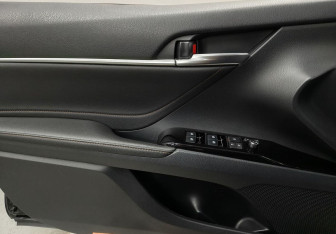 Подержанный автомобиль Audi A6 Sedan 2014 года (15 фото)