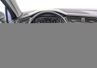 Подержанный автомобиль Volkswagen Tiguan 2019 года (22 фото)