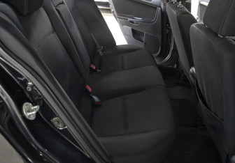 Подержанный автомобиль Mitsubishi Lancer Sedan 2007 года (12 фото)