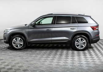 Подержанный автомобиль Skoda Kodiaq 2019 года (8 фото)