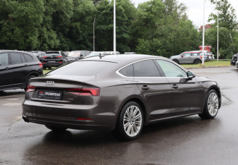 Подержанный автомобиль Audi A5 Liftback 2018 года (5 фото)