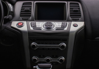 Подержанный автомобиль Nissan Murano Suv 2014 года (14 фото)
