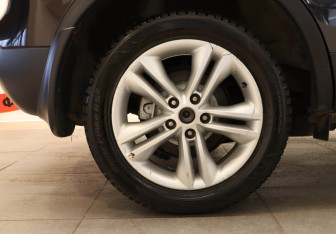 Подержанный автомобиль Nissan Qashqai 2012 года (21 фото)