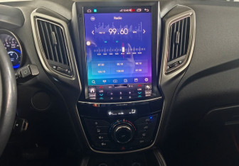 Подержанный автомобиль Changan CS75 2019 года (14 фото)