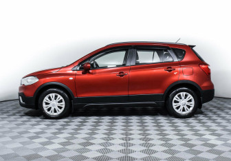 Подержанный автомобиль Suzuki SX4 Hatchback 2019 года (3 фото)