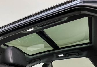 Подержанный автомобиль Chery Tiggo 8 Pro 2021 года (16 фото)