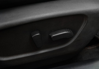 Подержанный автомобиль Nissan X-Trail 2015 года (14 фото)