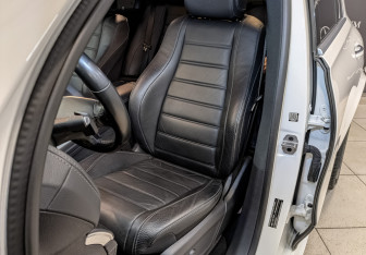 Подержанный автомобиль Mercedes-Benz GLE 2021 года (20 фото)