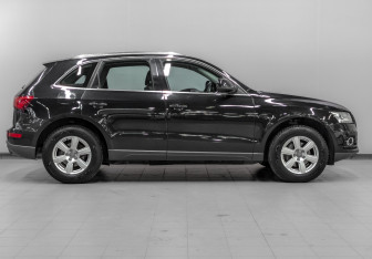 Подержанный автомобиль Audi Q5 2013 года (4 фото)