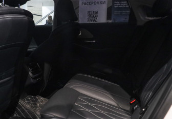 Подержанный автомобиль Chery Arrizo 8 2024 года (8 фото)