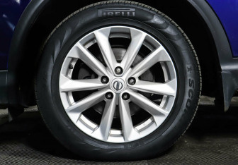 Подержанный автомобиль Nissan Qashqai 2017 года (8 фото)