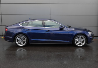 Подержанный автомобиль Audi A5 Liftback 2018 года (4 фото)