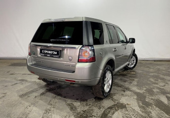 Подержанный автомобиль Land Rover Freelander 2013 года (4 фото)
