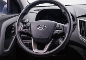 Подержанный автомобиль Hyundai Creta 2020 года (15 фото)