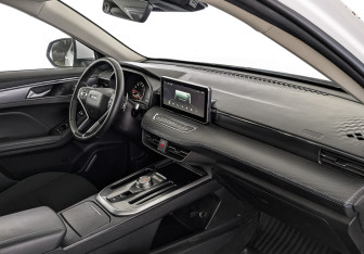 Подержанный автомобиль Haval Jolion 2023 года (13 фото)