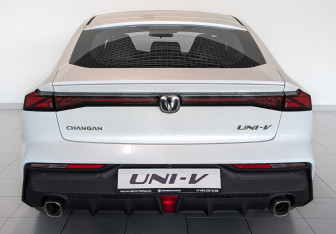 Новый Changan UNI-V 2025 (6 фото)
