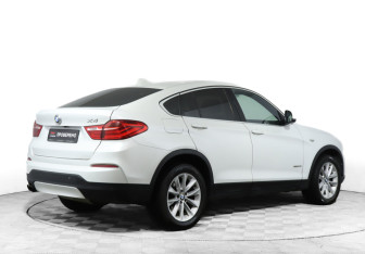 Подержанный автомобиль BMW X4 2014 года (5 фото)