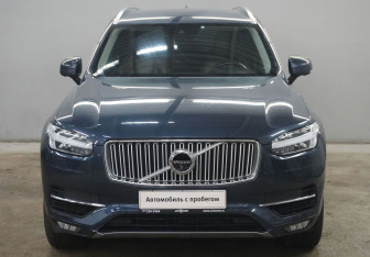 Подержанный автомобиль Volvo XC90 2018 года (2 фото)