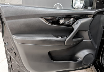 Подержанный автомобиль Nissan Qashqai 2021 года (19 фото)