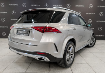 Подержанный автомобиль Mercedes-Benz GLE 2019 года (5 фото)