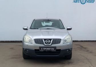 Подержанный автомобиль Nissan Qashqai 2008 года (2 фото)