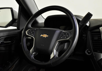 Подержанный автомобиль Chevrolet Tahoe 2017 года (11 фото)