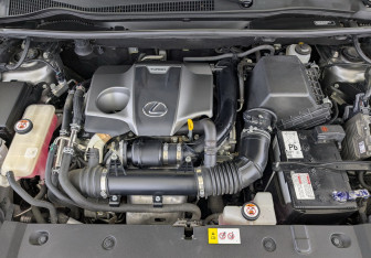 Подержанный автомобиль Lexus NX 2018 года (9 фото)