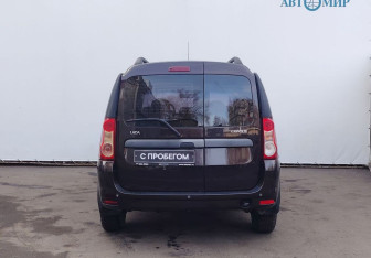 Подержанный автомобиль LADA (ВАЗ) Largus Wagon 2017 года (7 фото)