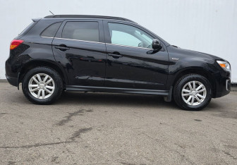Подержанный автомобиль Mitsubishi ASX 2014 года (4 фото)
